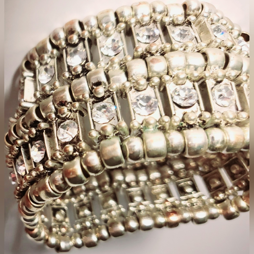 Crystal & Metal Cuff bracelet Silver tone cuff